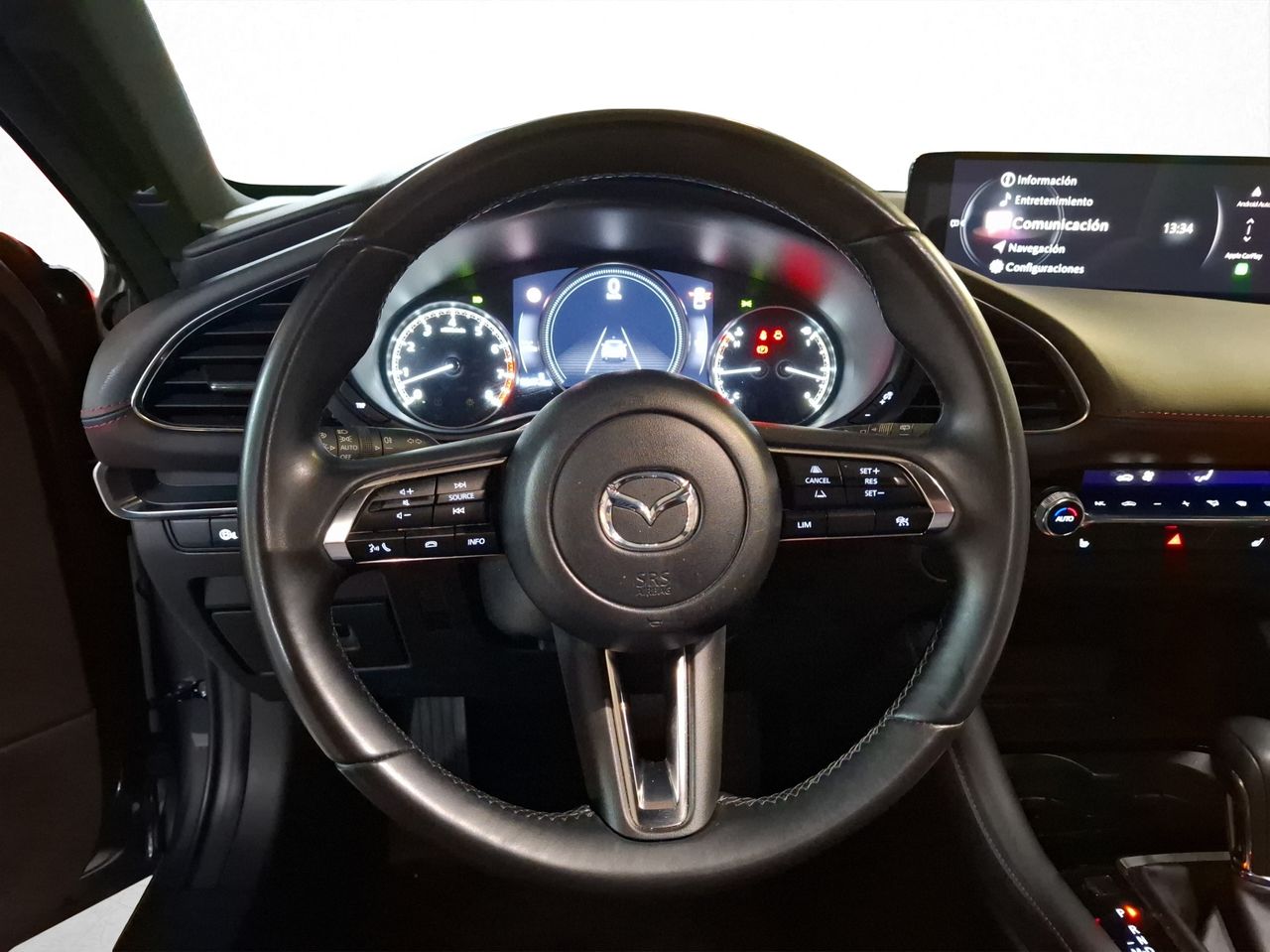 Foto Mazda Mazda3 24