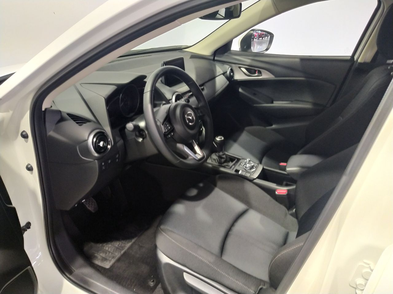 Foto Mazda CX-3 5
