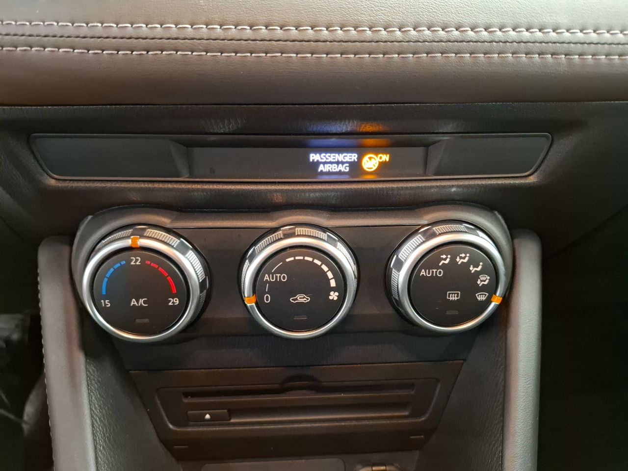 Foto Mazda CX-3 22