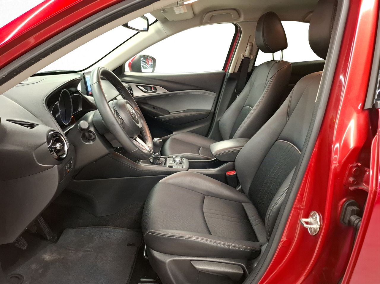 Foto Mazda CX-3 29