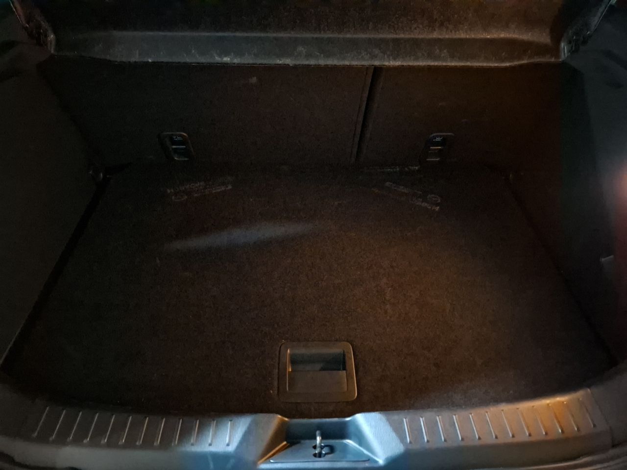 Foto Mazda CX-30 14