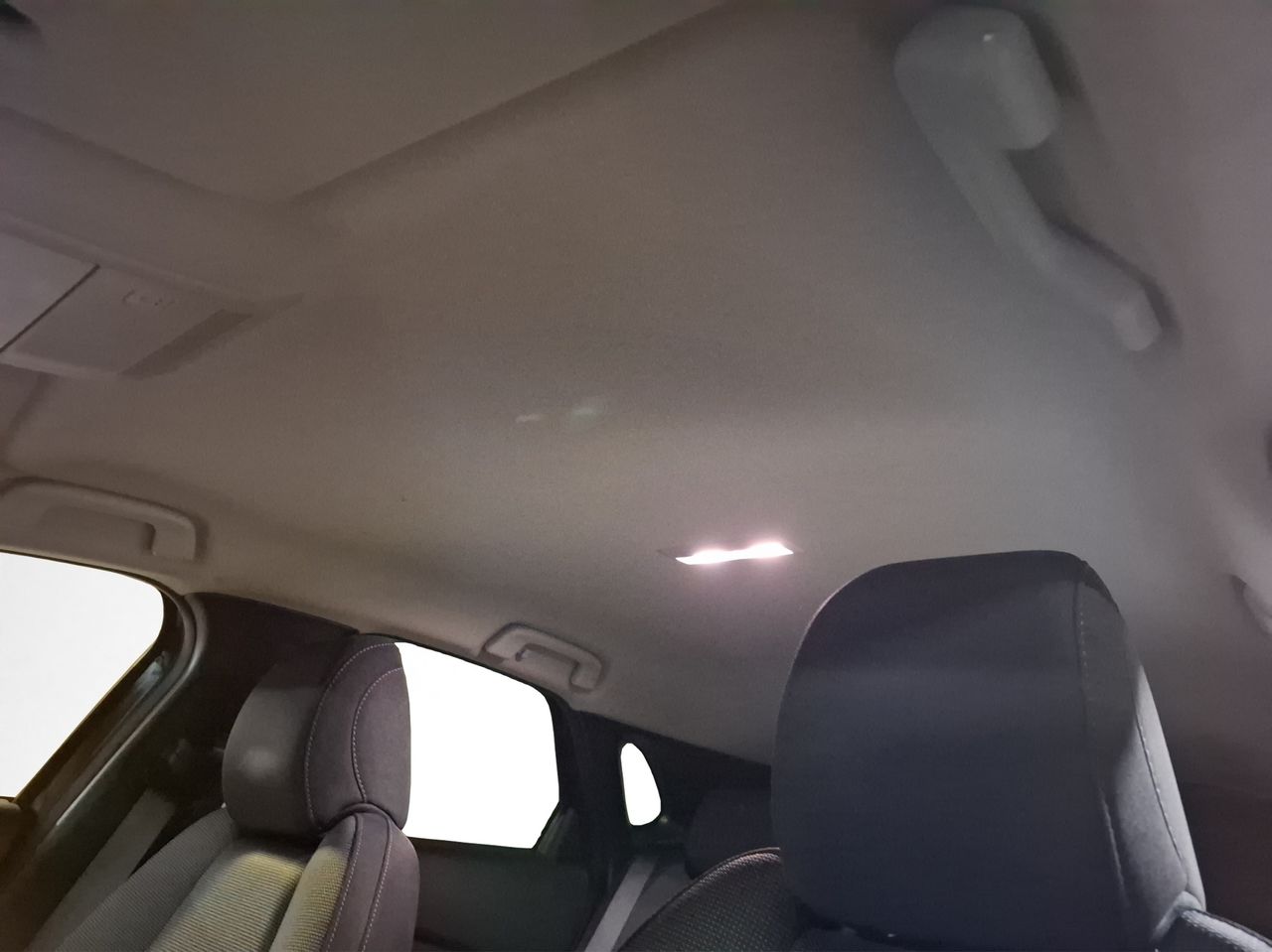 Foto Mazda CX-30 24