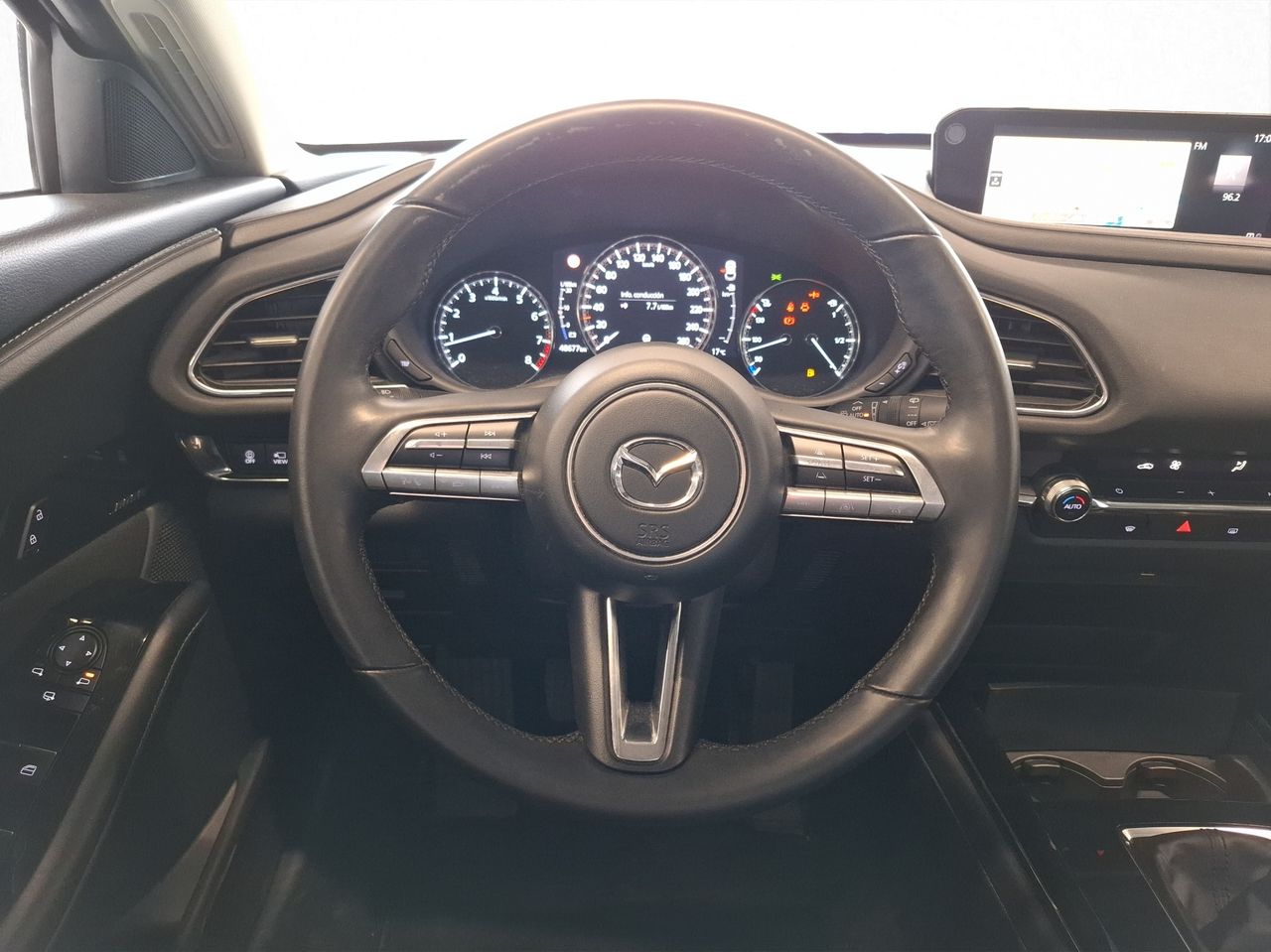 Foto Mazda CX-30 24