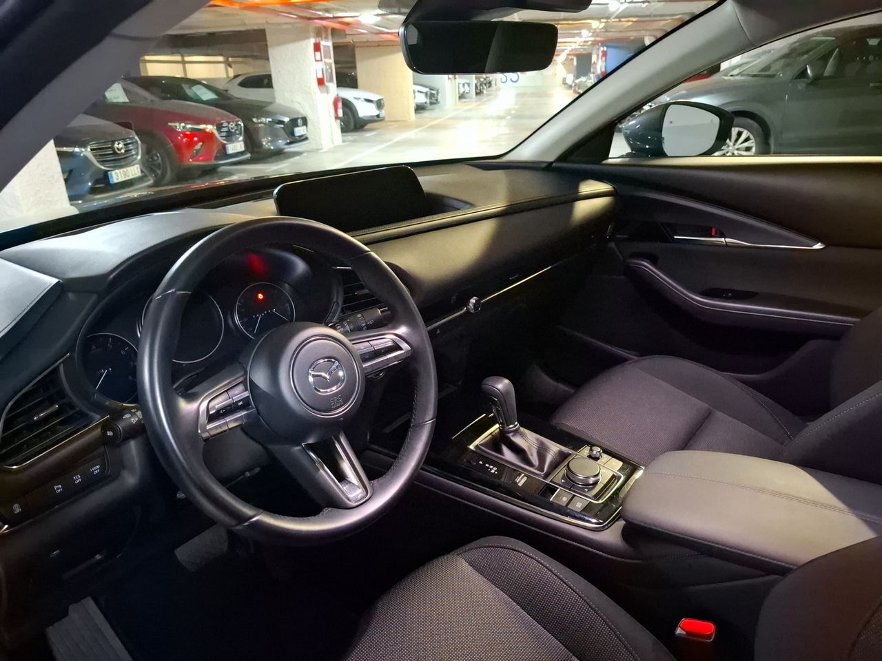 Foto Mazda CX-30 29