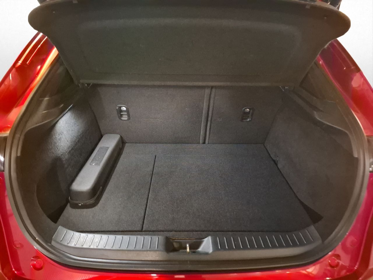 Foto Mazda CX-30 14