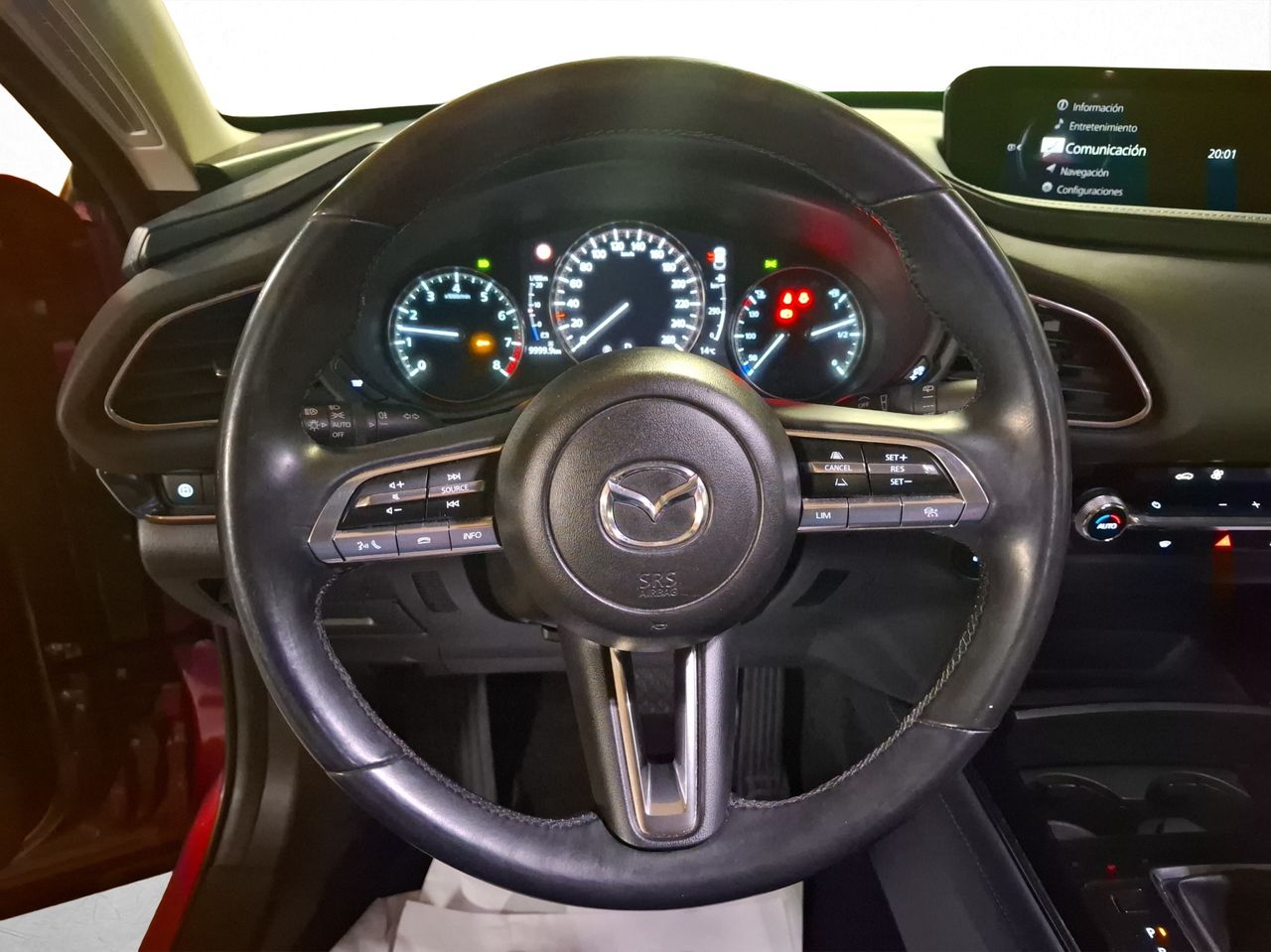 Foto Mazda CX-30 24