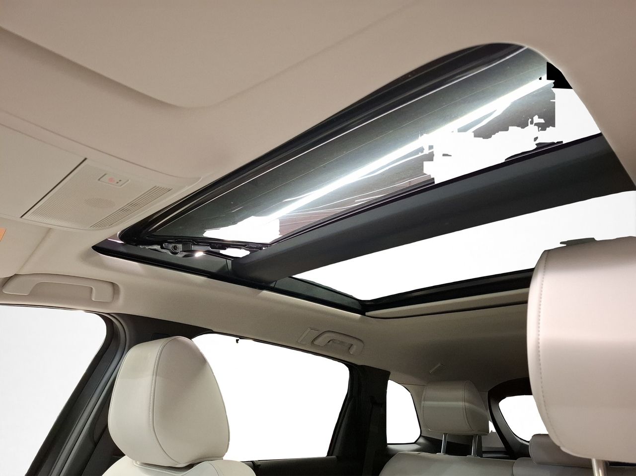Foto Mazda CX-80 26