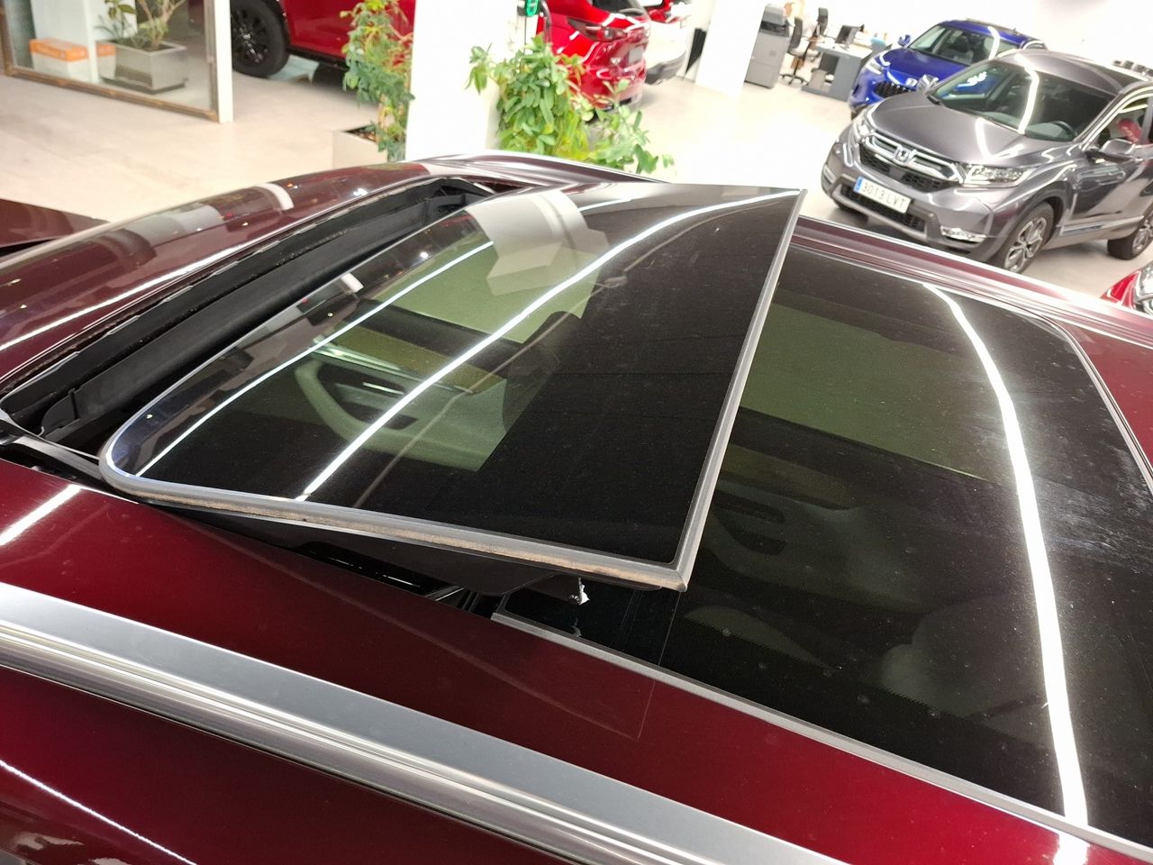 Foto Mazda CX-80 27