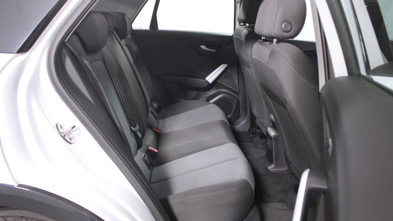 Foto Audi Q2 6