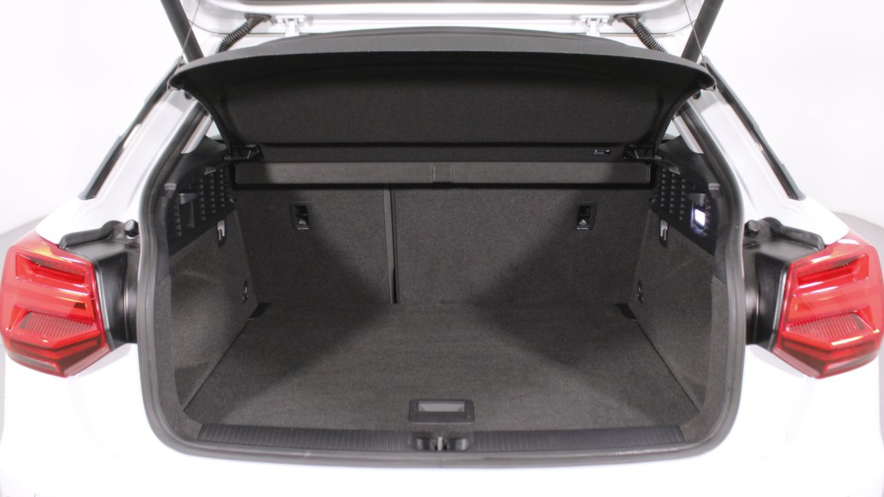 Foto Audi Q2 7