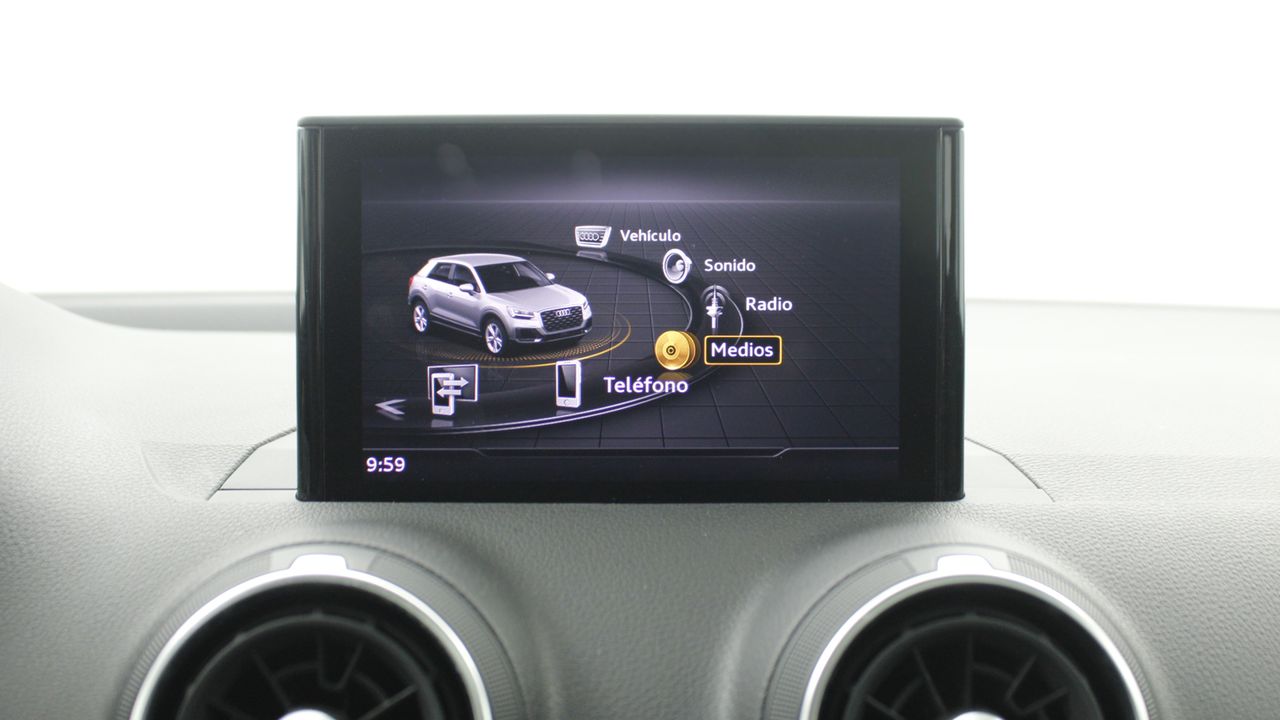 Foto Audi Q2 12