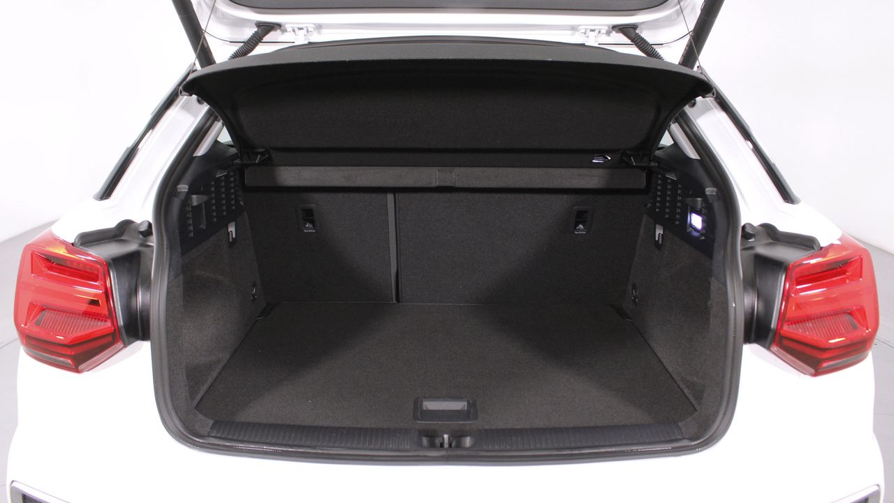 Foto Audi Q2 7