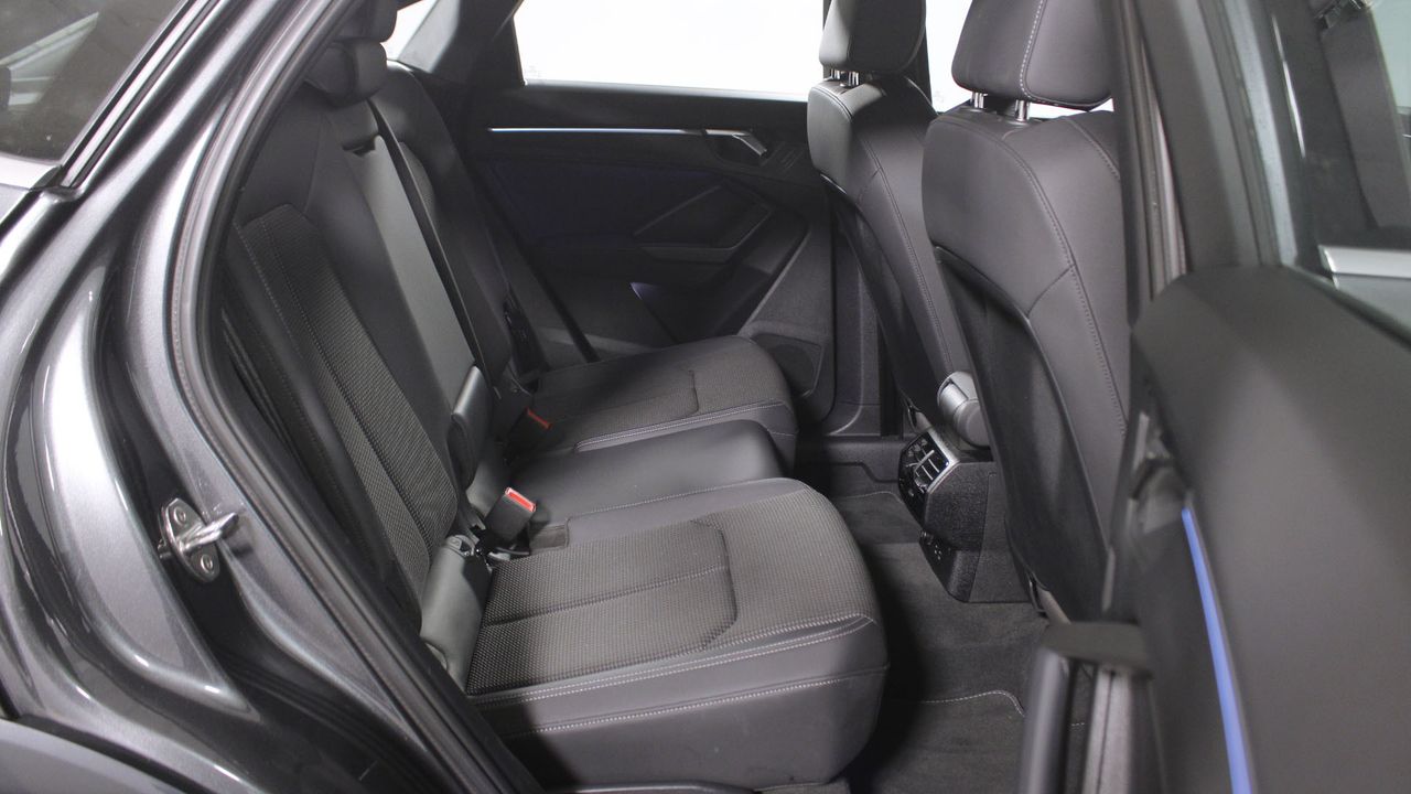 Foto Audi Q3 6