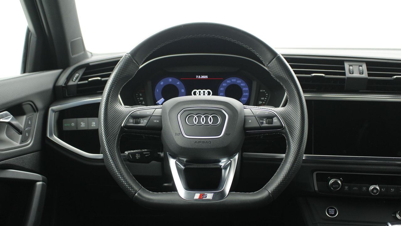 Foto Audi Q3 13