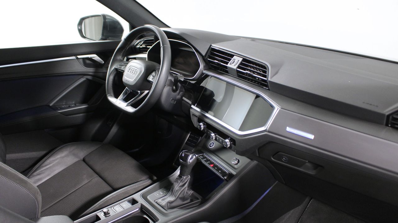 Foto Audi Q3 15