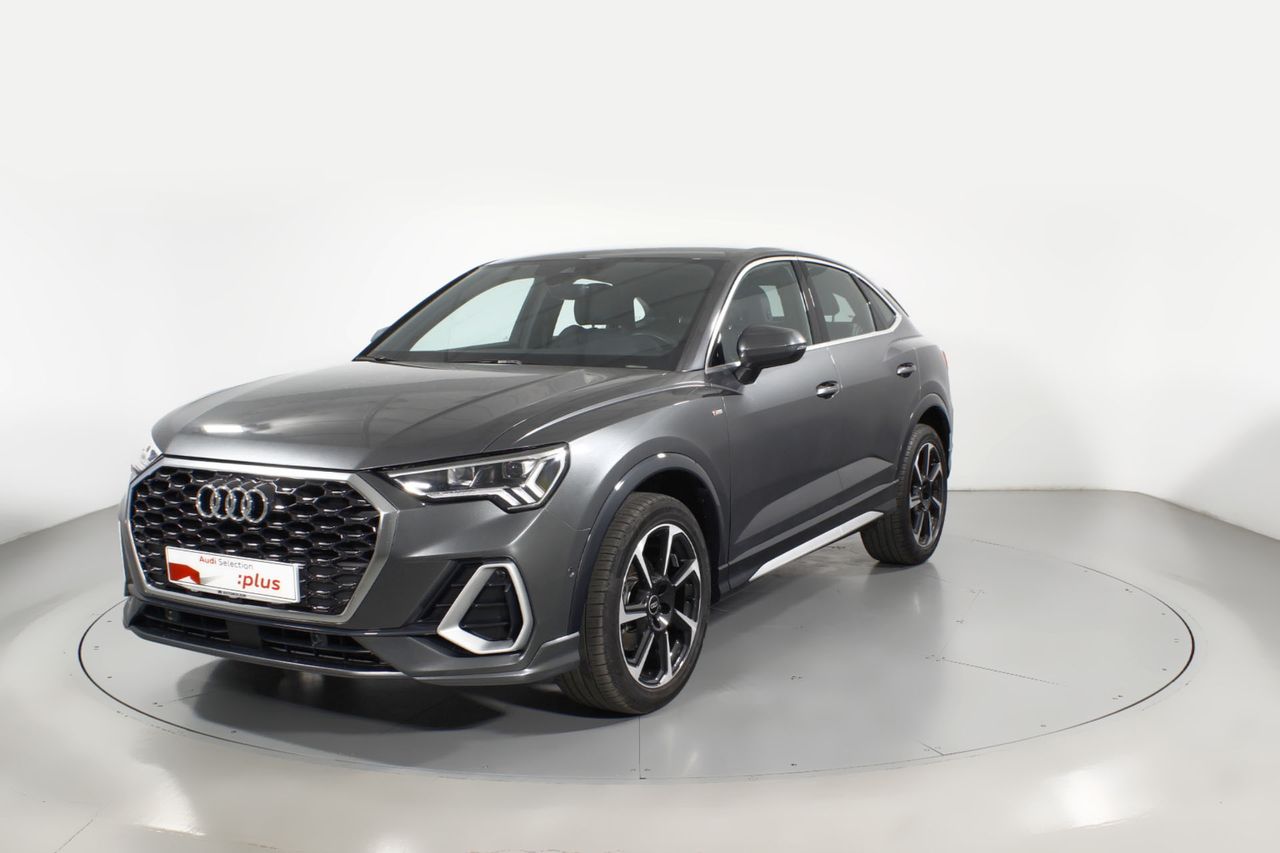 Foto Audi Q3 21
