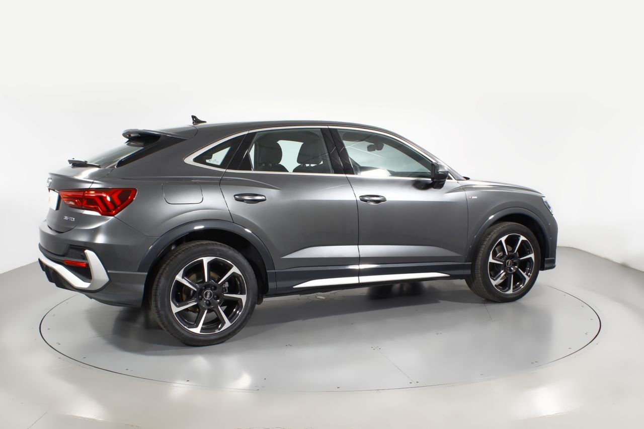 Foto Audi Q3 24