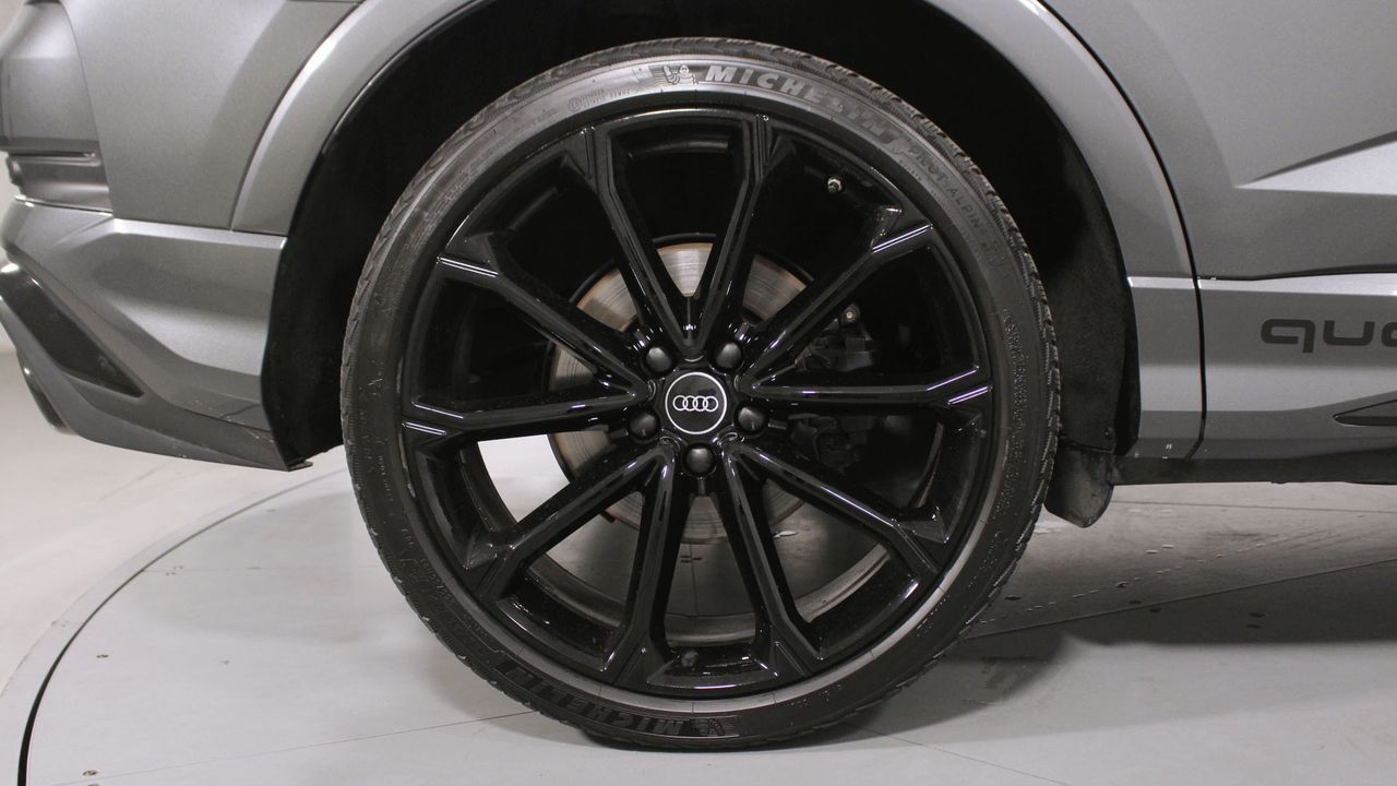 Foto Audi Q3 8