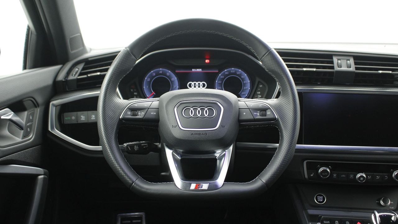 Foto Audi Q3 13