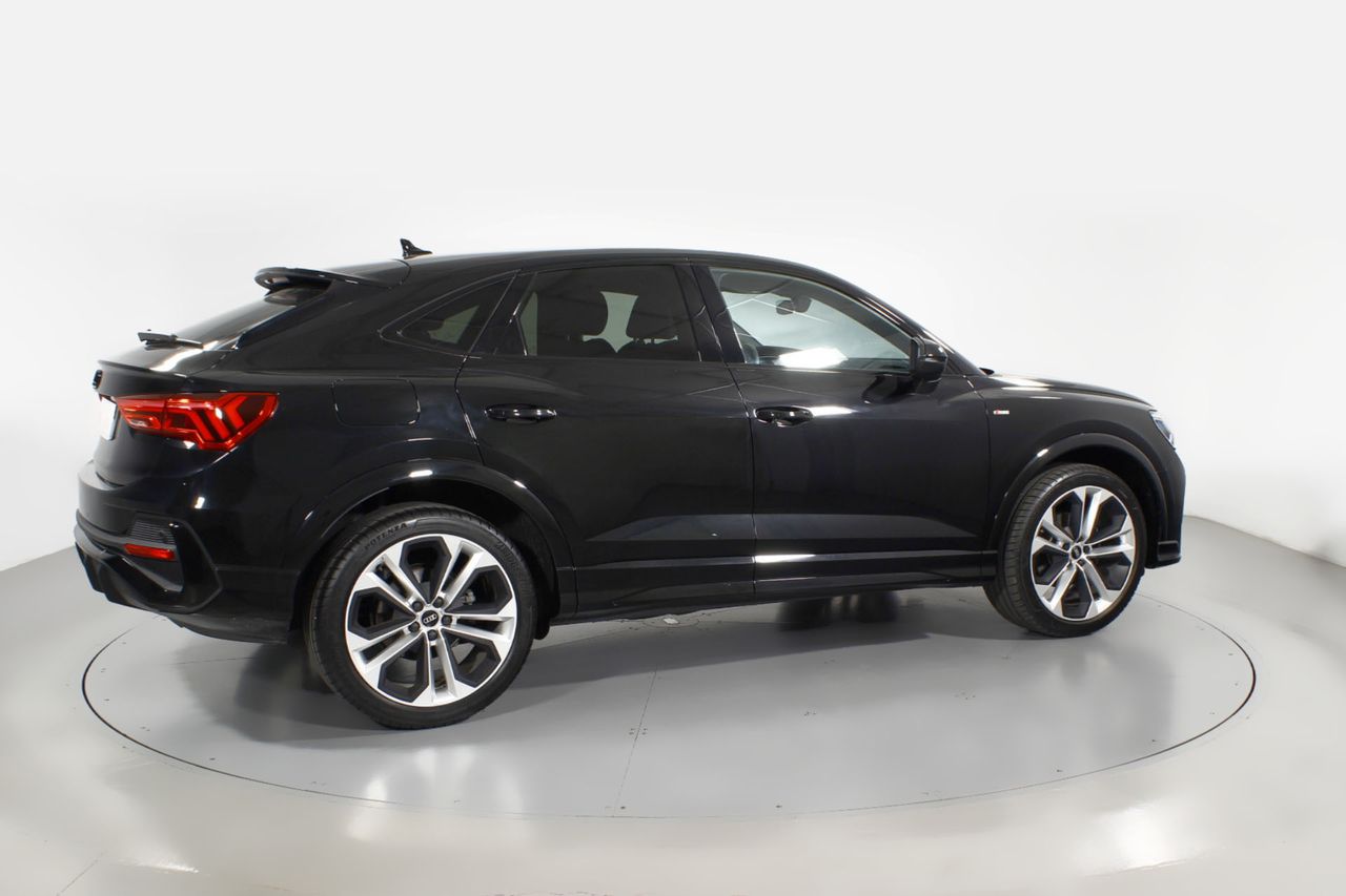 Foto Audi Q3 24