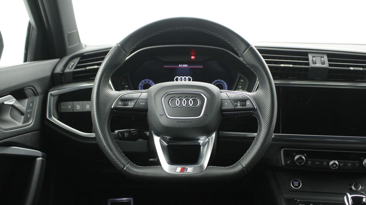 Foto Audi Q3 13