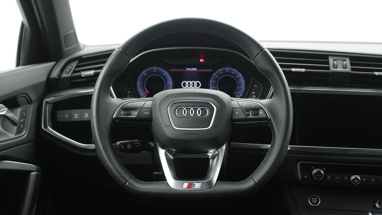 Foto Audi Q3 13
