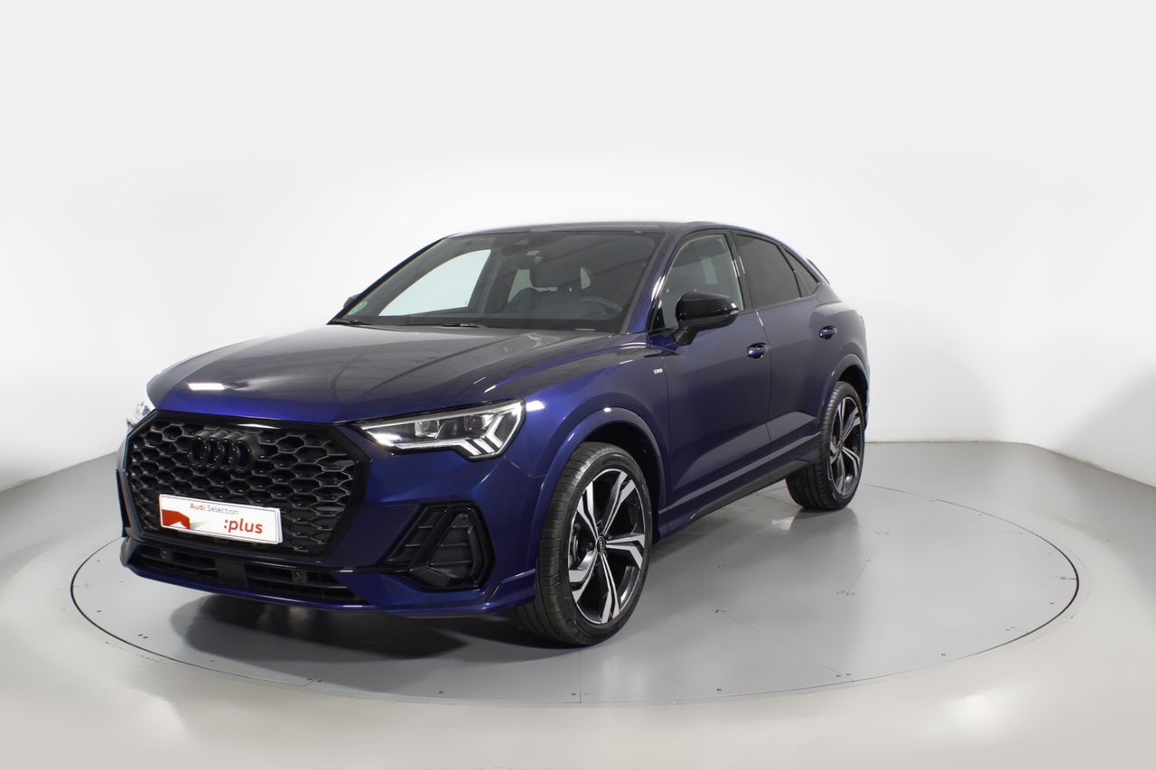 Foto Audi Q3 21