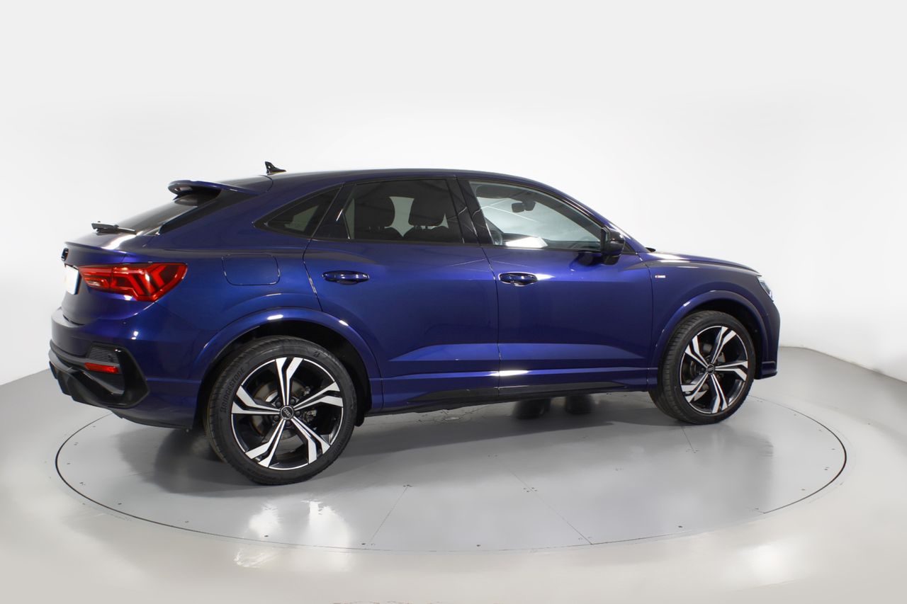 Foto Audi Q3 24