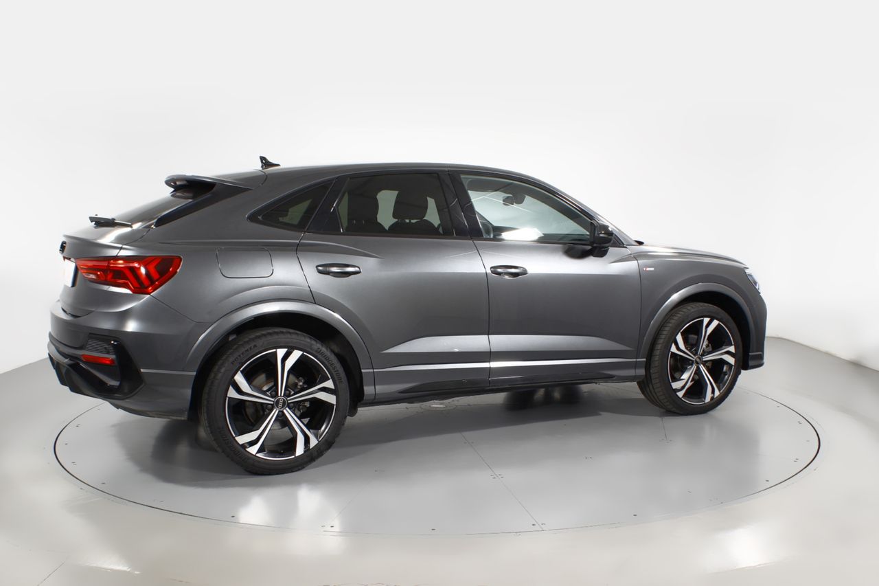 Foto Audi Q3 24