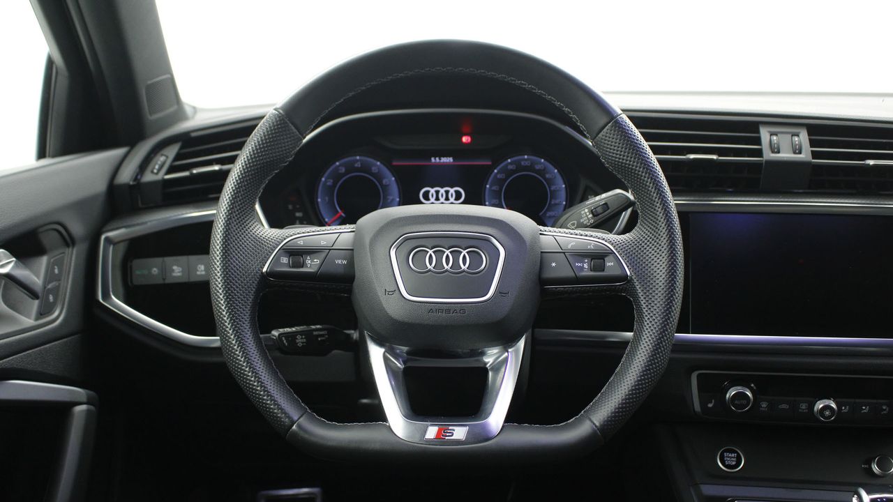 Foto Audi Q3 13