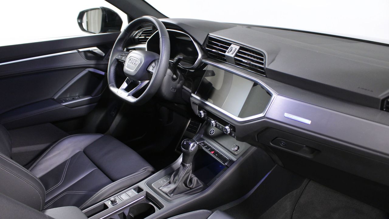 Foto Audi Q3 15