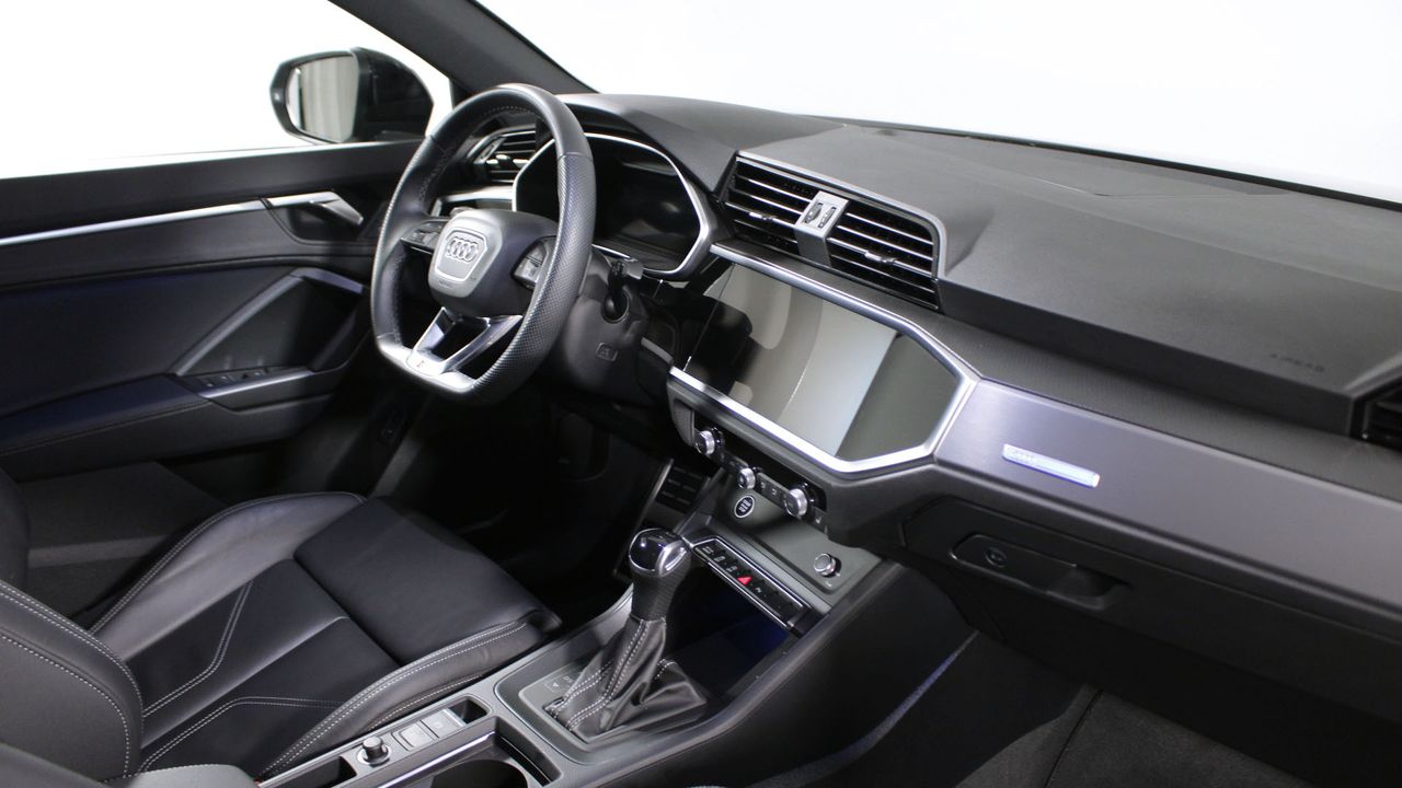 Foto Audi Q3 15