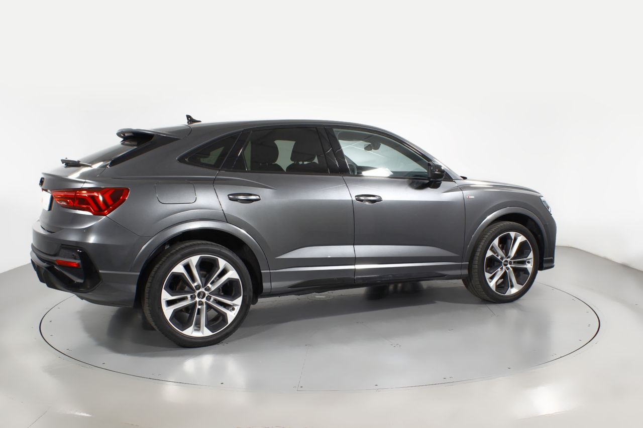 Foto Audi Q3 24