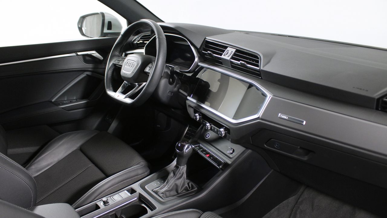 Foto Audi Q3 15