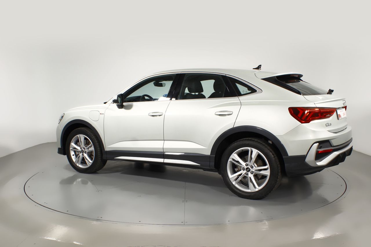 Foto Audi Q3 18