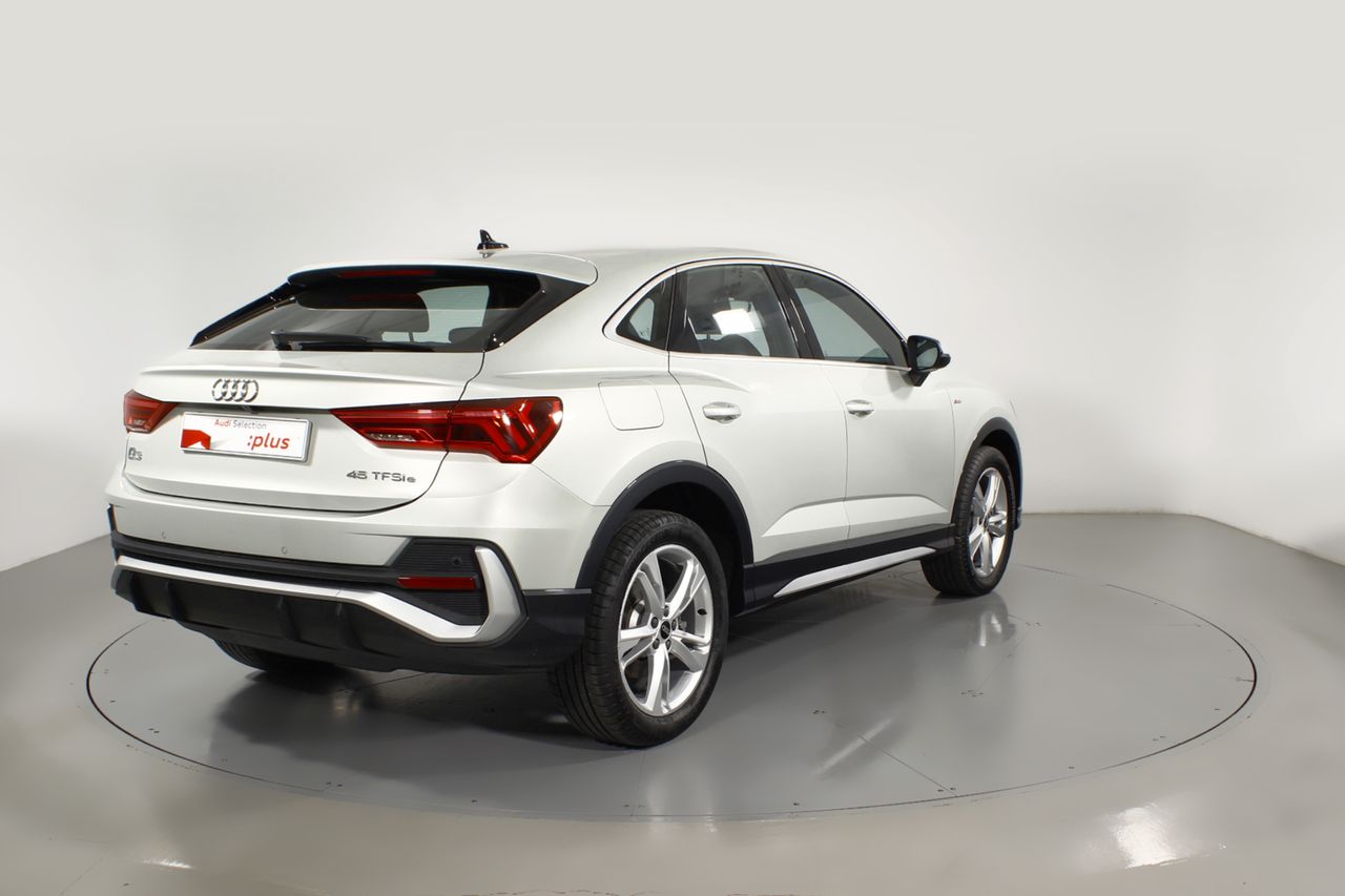 Foto Audi Q3 25
