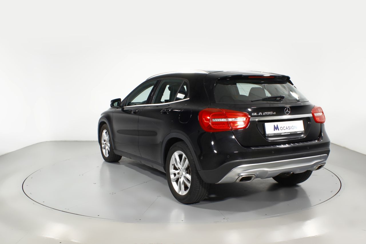 Foto Mercedes-Benz Clase GLA 2