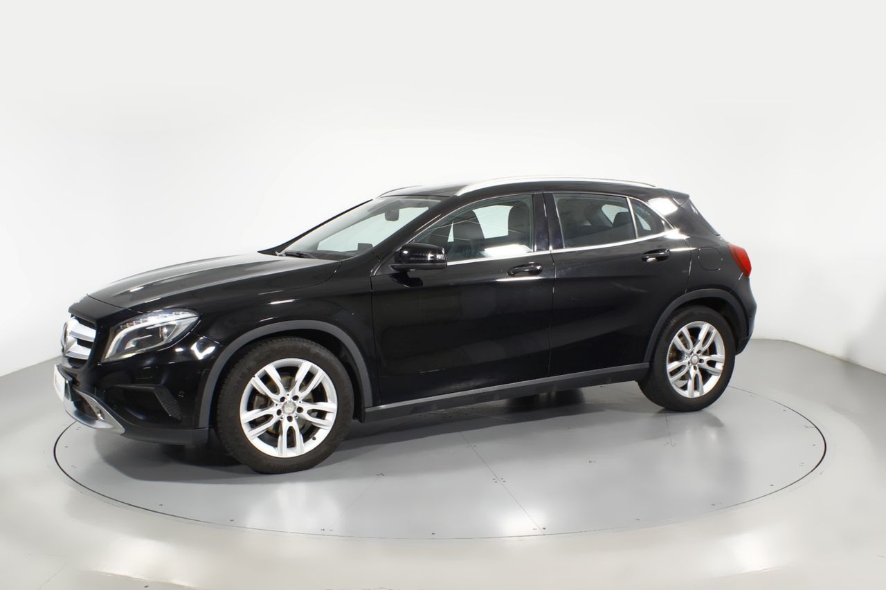 Foto Mercedes-Benz Clase GLA 20
