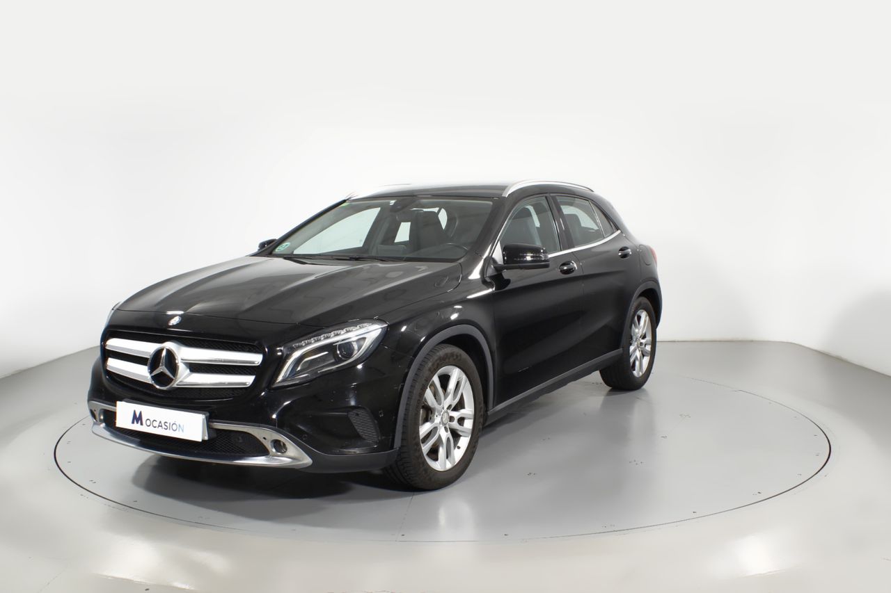 Foto Mercedes-Benz Clase GLA 21