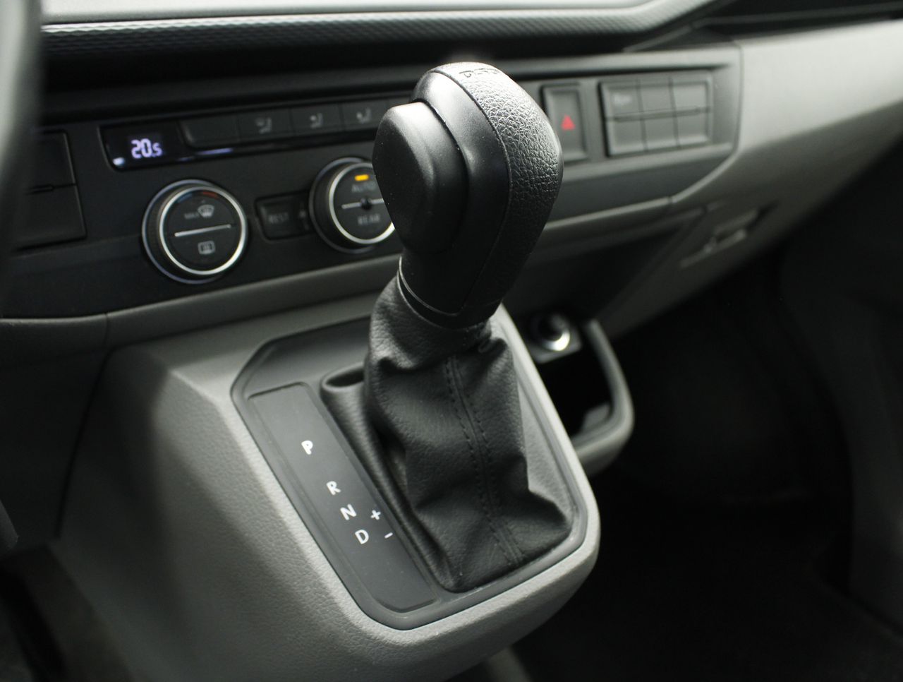 Foto Volkswagen Caravelle 11