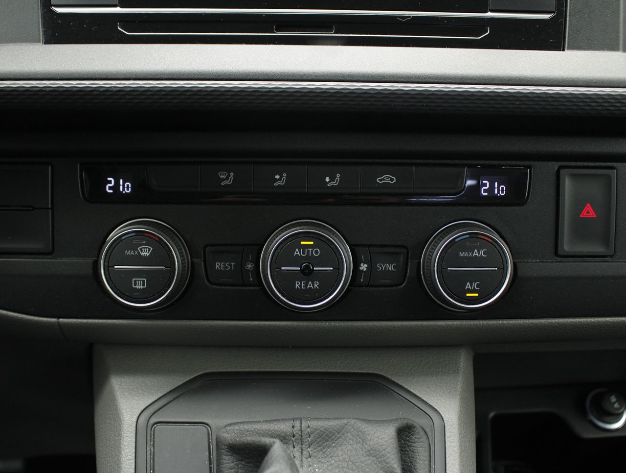 Foto Volkswagen Caravelle 12