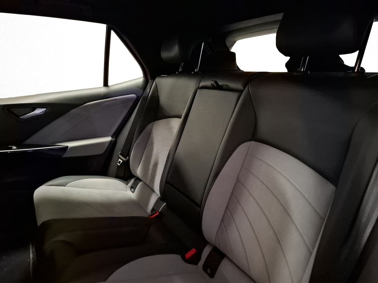 Foto Volkswagen ID.3 28