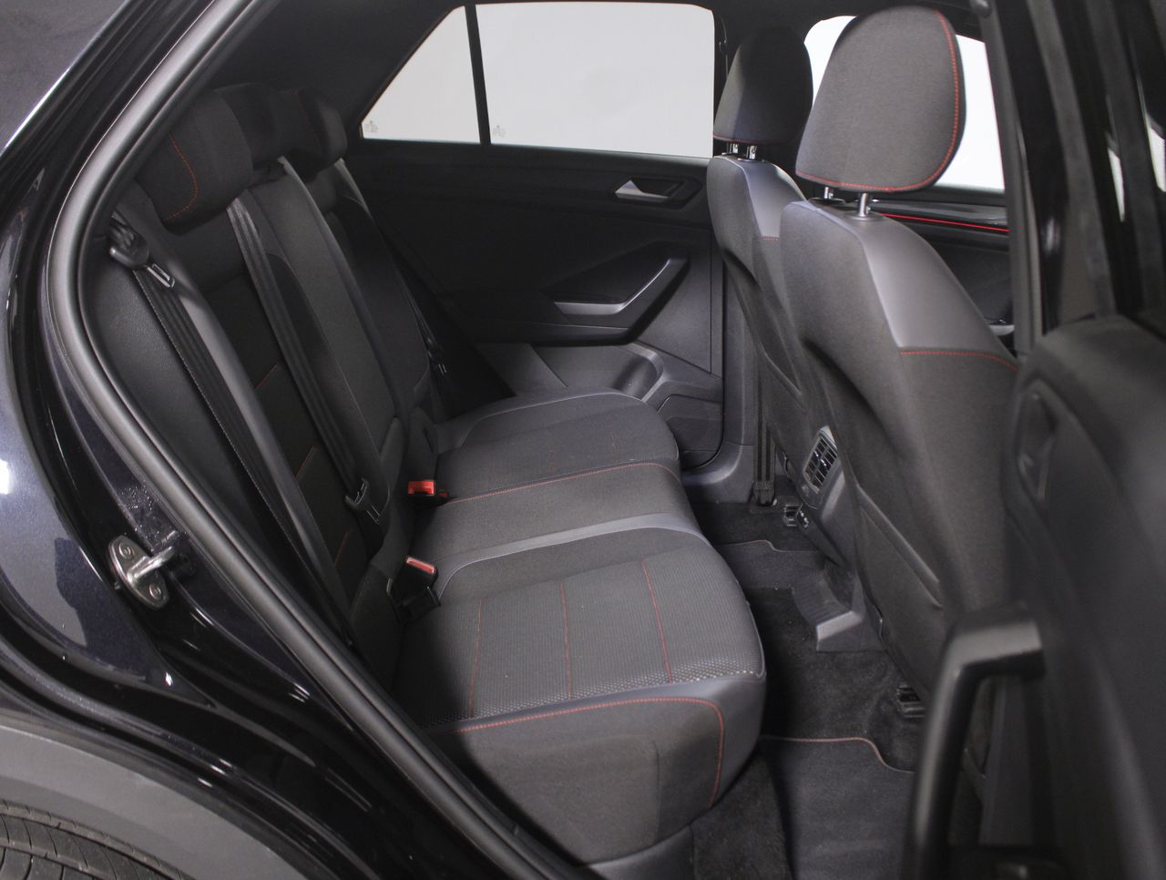 Foto Volkswagen T-Roc 6