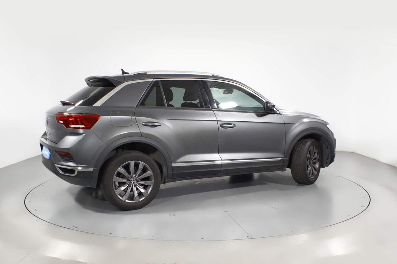Foto Volkswagen T-Roc 24