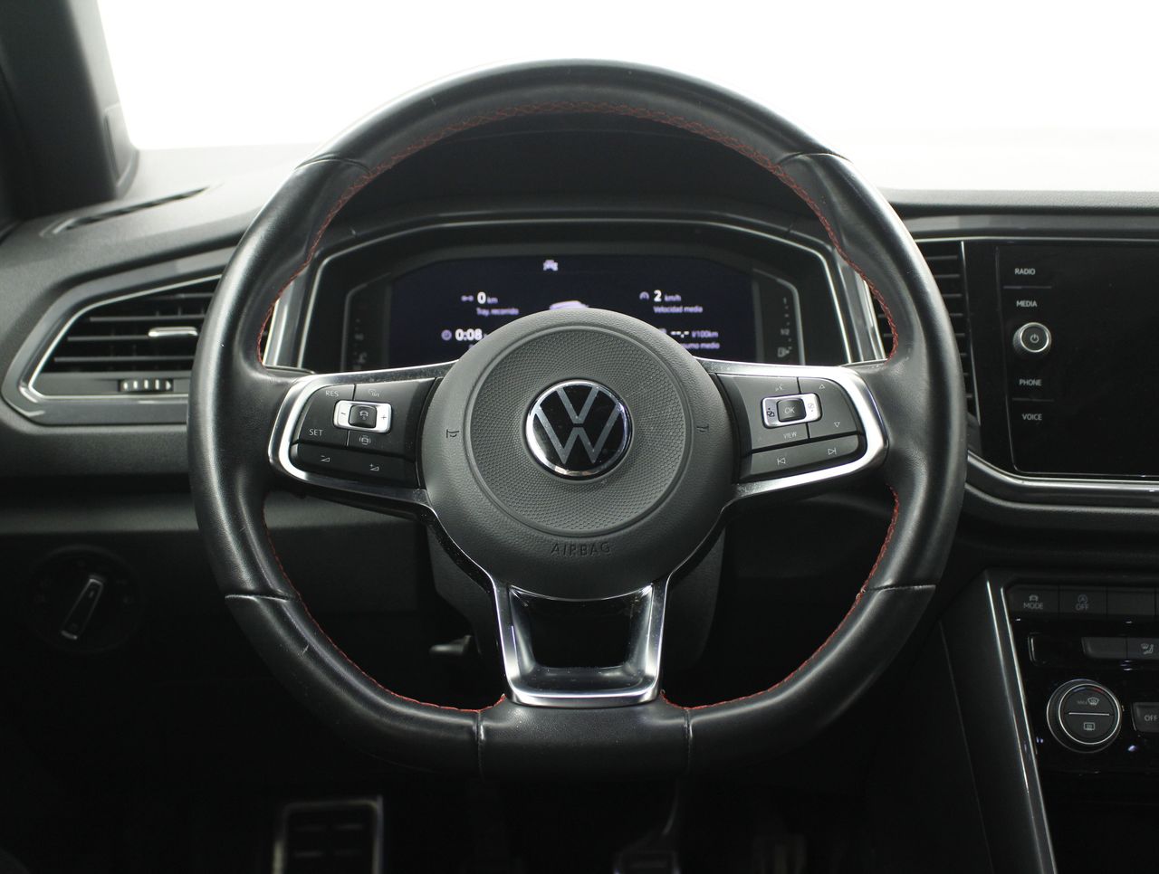 Foto Volkswagen T-Roc 13
