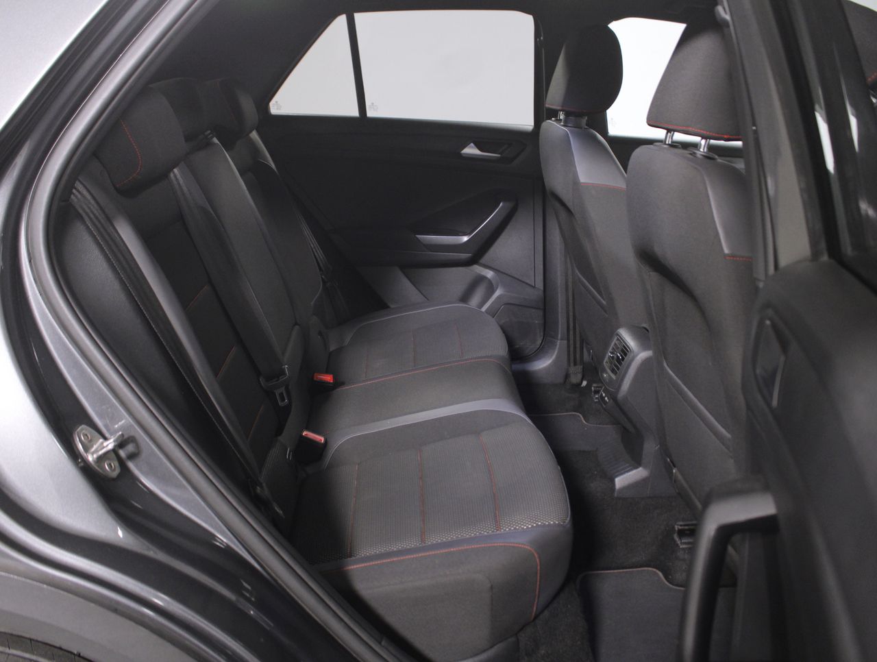 Foto Volkswagen T-Roc 6