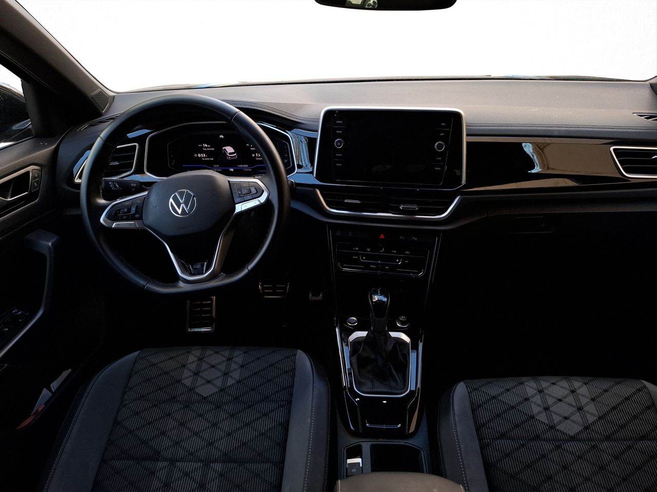 Foto Volkswagen T-Roc 4