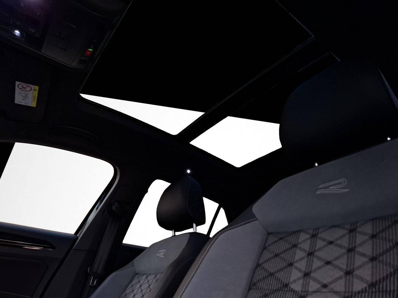Foto Volkswagen T-Roc 26
