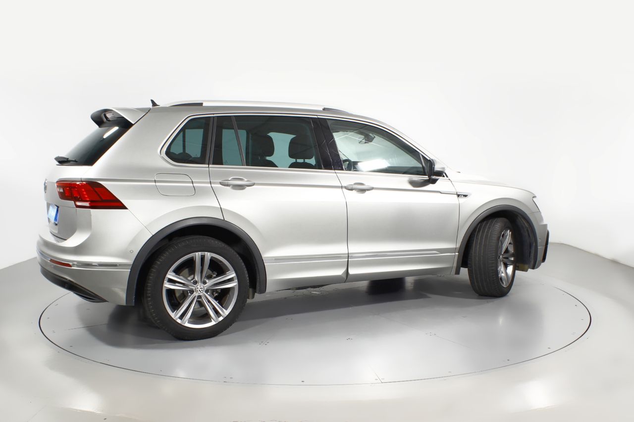 Foto Volkswagen Tiguan 24