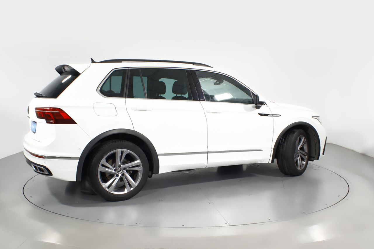 Foto Volkswagen Tiguan 24